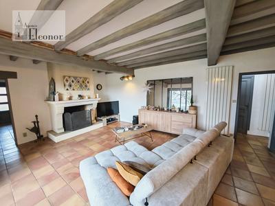 Maison ancienne - 231 m² - 10 pièces