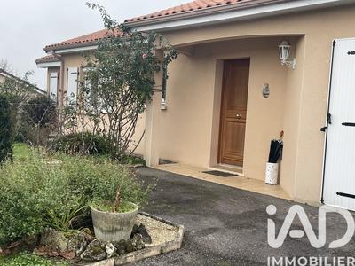 Maison - 140 m² - 5 pièces