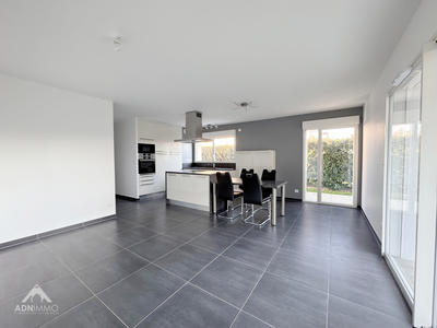 Appartement - 87 m² - 4 pièces