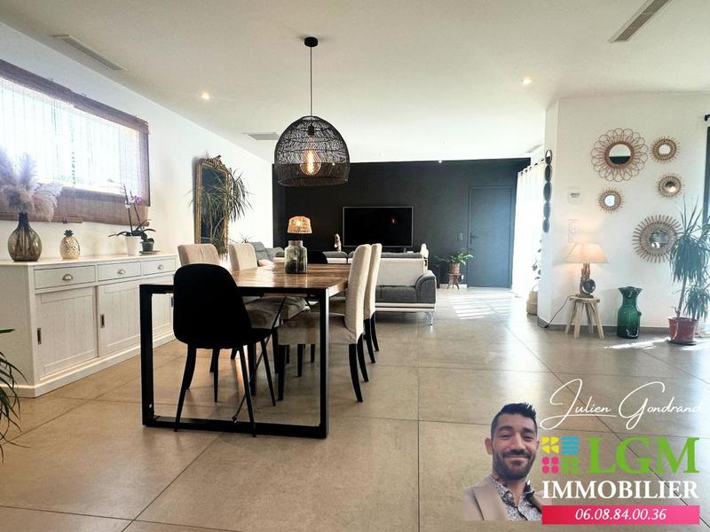 Maison - 130 m² - 5 pièces