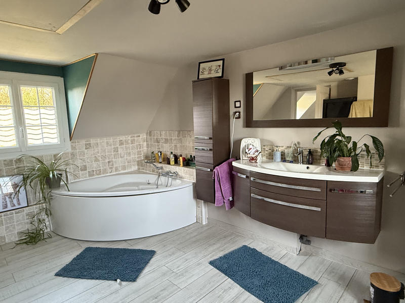 Maison - 191 m² - 5 pièces