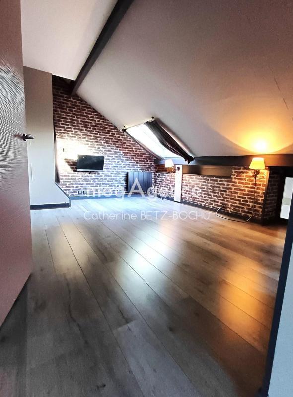 Maison - 180 m² - 8 pièces