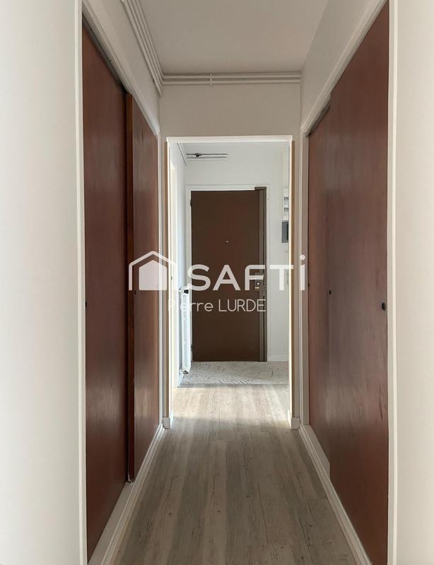 Appartement - 95 m² - 5 pièces