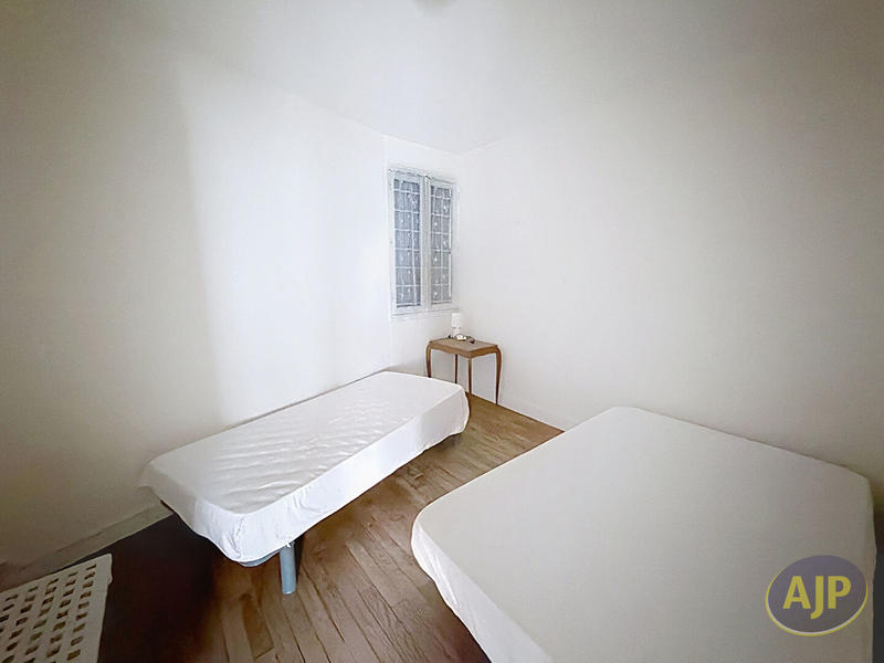 Appartement - 70 m² - 2 pièces