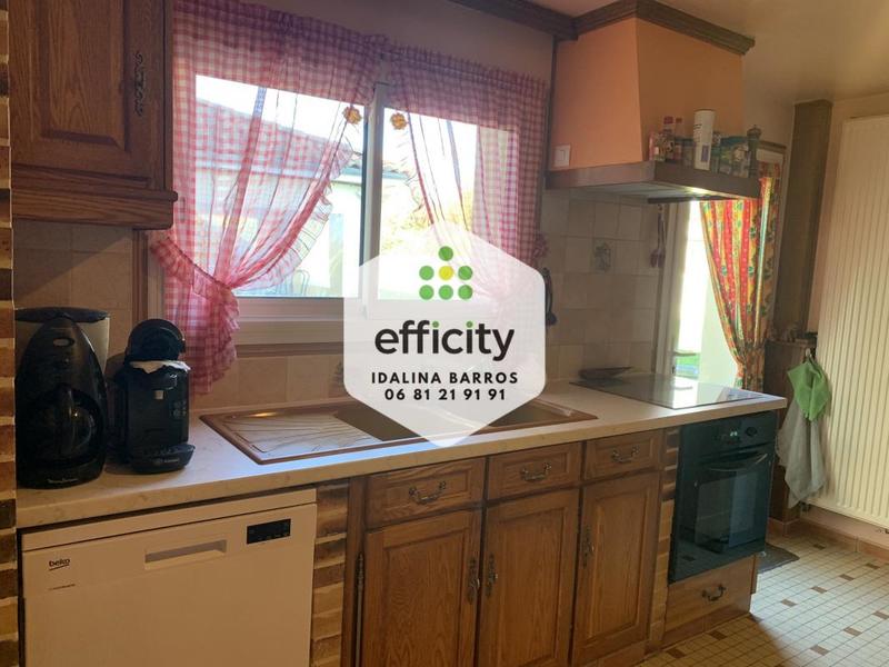 Maison - 203 m² - 7 pièces