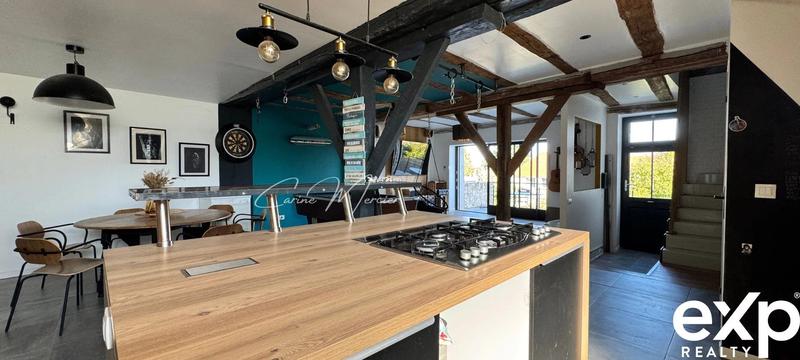 Maison - 174 m² - 7 pièces