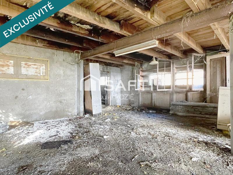 Maison - 160 m² - 2 pièces