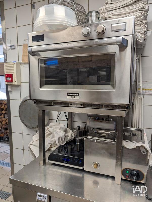 Local commercial - 200 m²