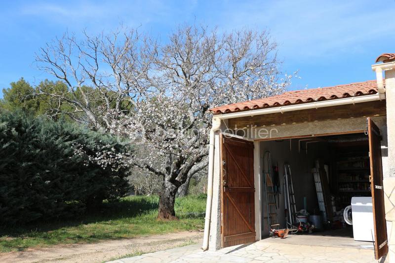 Maison traditionnelle - 111 m² - 5 pièces