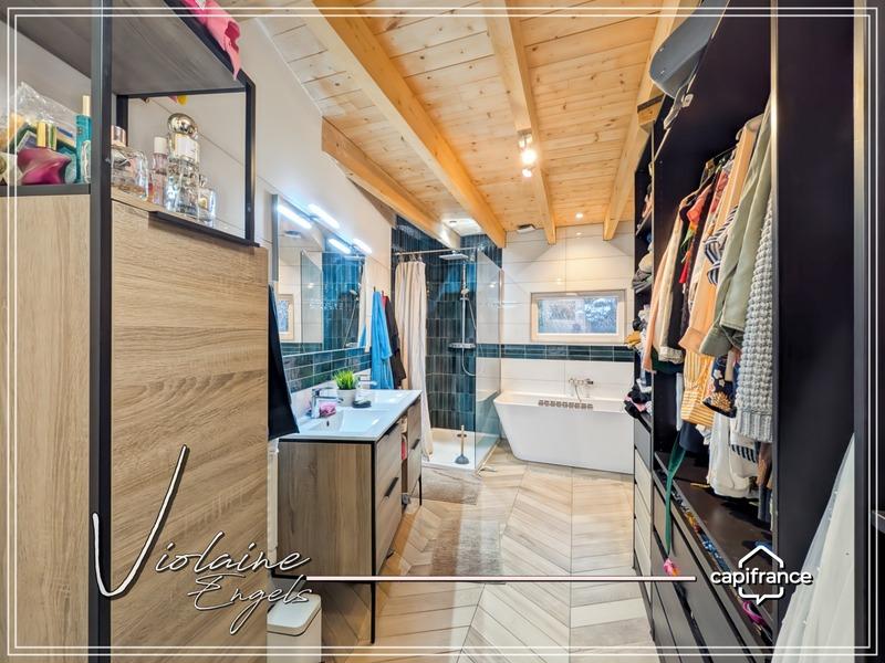 Maison de village - 285 m² - 9 pièces