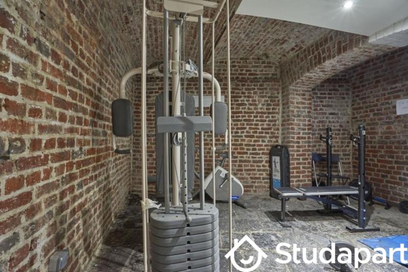 Chambre - 9 m² - 1 pièce