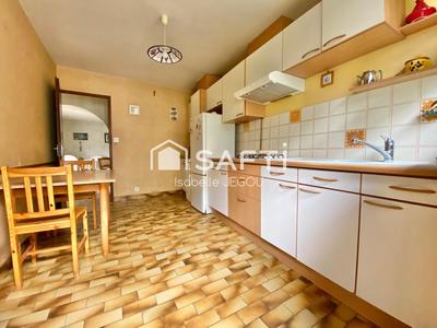 Maison - 100 m² - 4 pièces