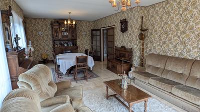 Maison traditionnelle - 135 m² - 5 pièces