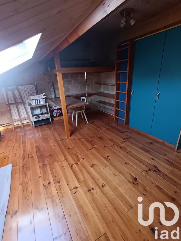 Maison - 92 m² - 6 pièces