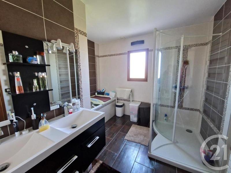 Maison - 153 m² - 6 pièces