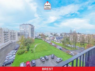 Appartement - 110 m² - 5 pièces