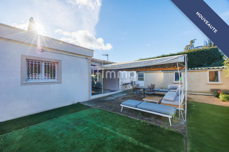 Maison - 179 m² - 6 pièces