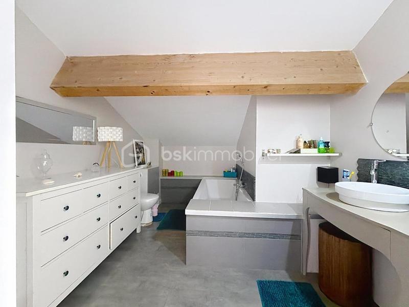 Maison en pierre - 145 m² - 5 pièces