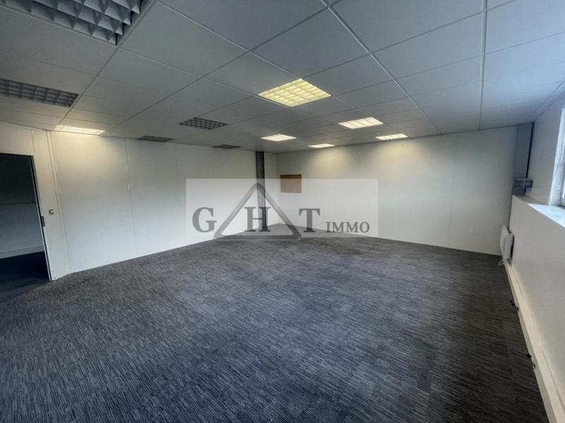 Bureau - 268 m²
