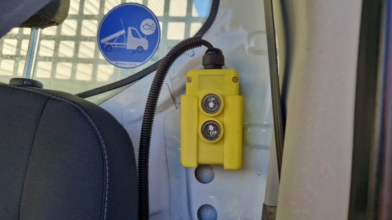 Ford Transit L3 184 Ch Batterie 75 Kwh Trend Business + Benne