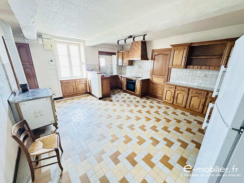 Maison - 136 m² - 5 pièces