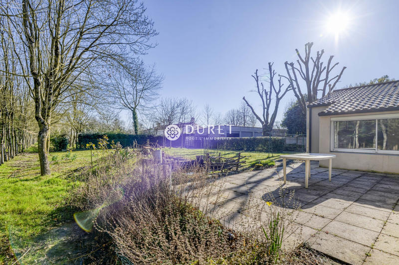 Maison traditionnelle - 197 m² - 8 pièces