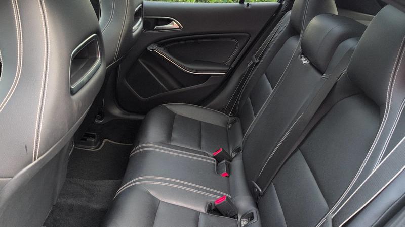 Mercedes Classe Gla 220 2.1 CDi 170 7g-Dct Starlight Edition - Automatique Toit ouvrant