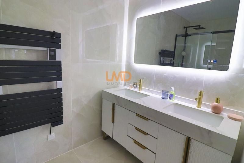 Maison - 145 m² - 6 pièces