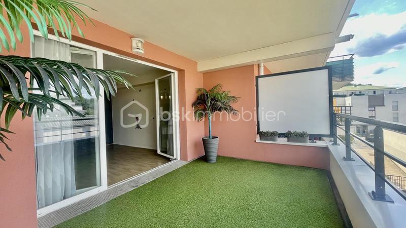 Appartement - 82 m² - 4 pièces