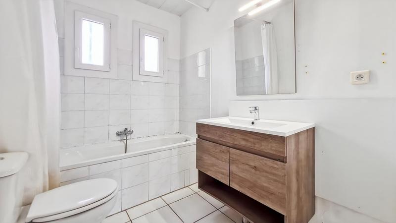 Maison - 102 m² - 5 pièces