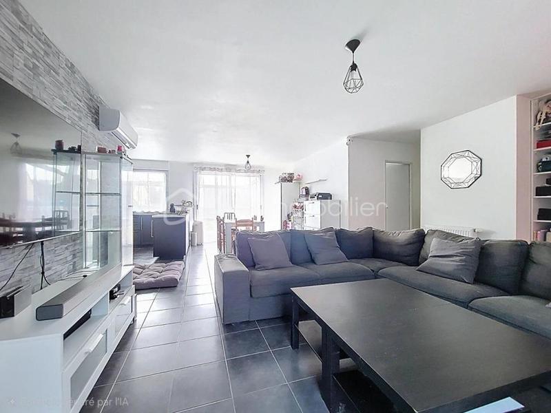 Maison - 101 m² - 5 pièces