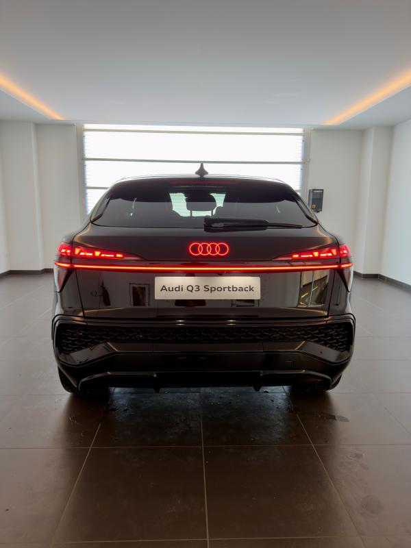 Audi Q3 Sportback Hybride e-hybrid 272 ch s tronic 6 Design