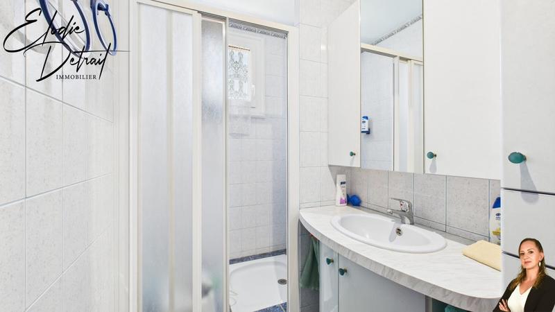 Maison - 96 m² - 6 pièces