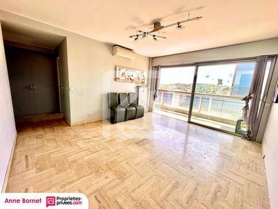 Appartement - 89 m² - 4 pièces