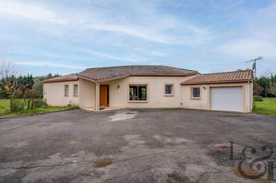 Maison - 145 m² - 4 pièces