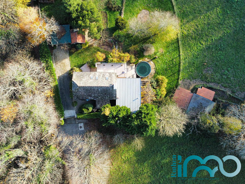 Maison ancienne - 145 m² - 6 pièces