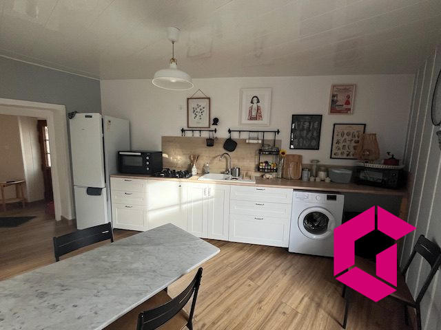 Maison ancienne - 147 m² - 4 pièces