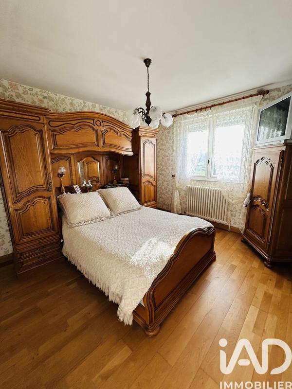 Maison - 111 m² - 6 pièces