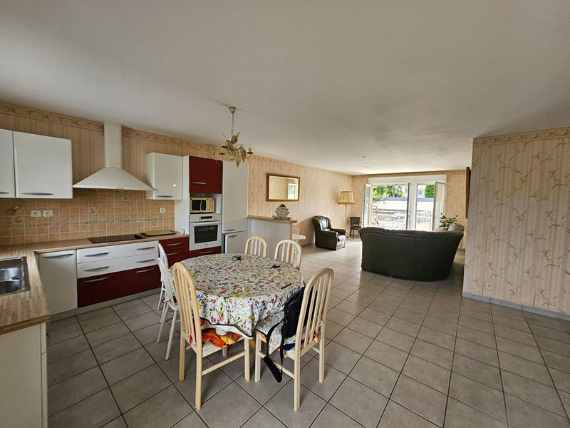 Appartement - 74 m² - 2 pièces