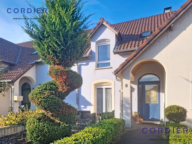 Maison - 114 m² - 5 pièces