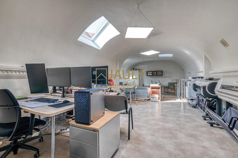 Bureau - 266 m² - 10 pièces