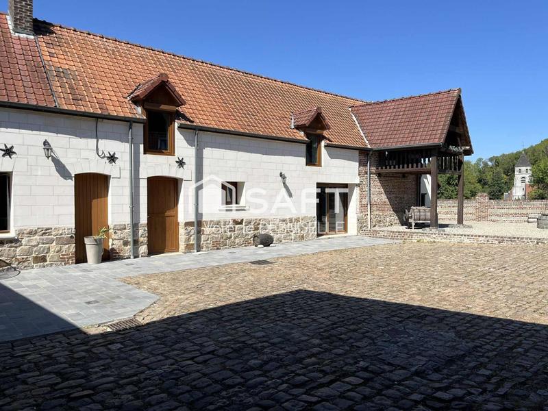 Maison - 181 m² - 7 pièces