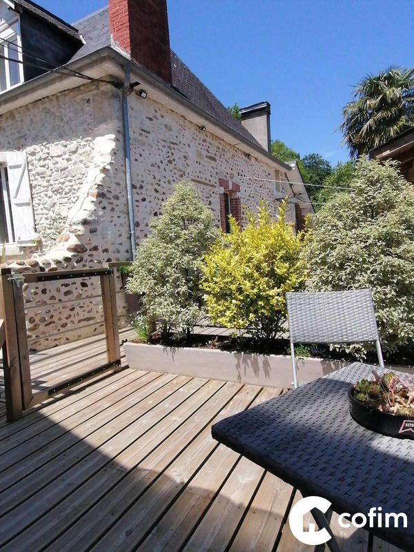 Maison - 372 m² - 7 pièces