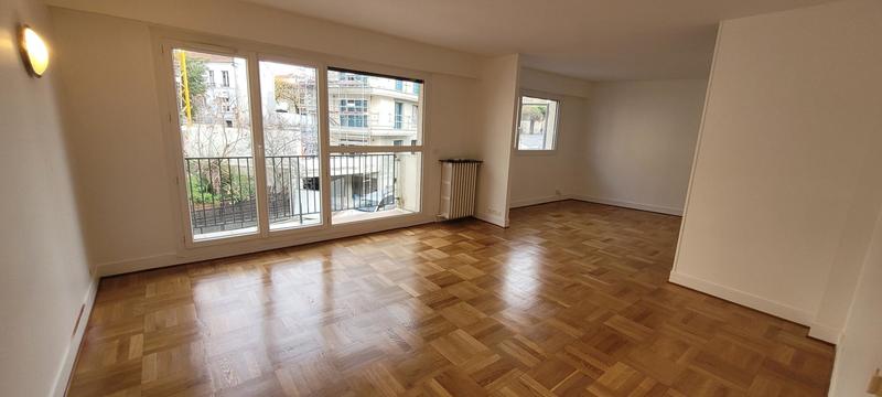 Appartement - 7 946 m² - 4 pièces