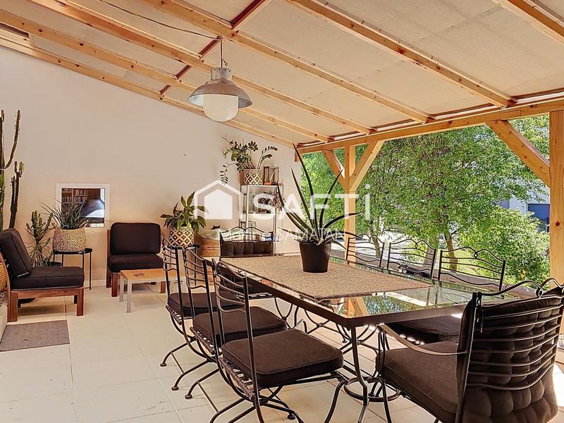 Maison - 141 m² - 6 pièces