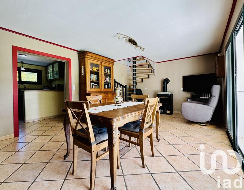 Maison - 132 m² - 8 pièces