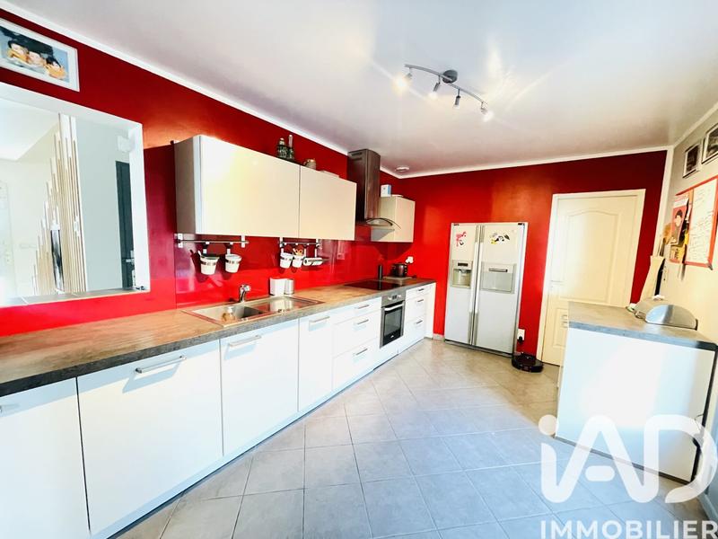 Maison - 143 m² - 7 pièces