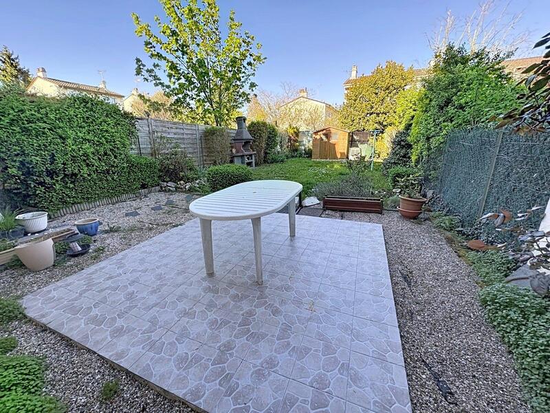 Maison - 83 m² - 4 pièces