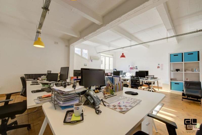 Loft - 255 m² - 2 pièces