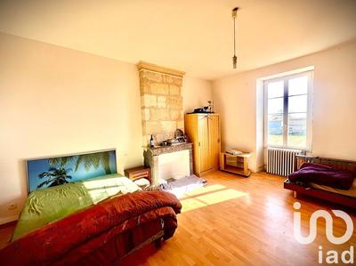 Maison - 250 m² - 10 pièces